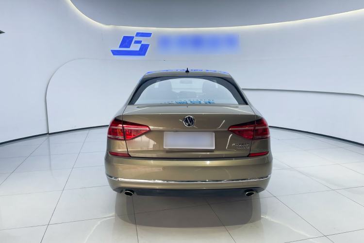 Used Volkswagen Passat 2017 330TSI DSG Luxury Edition
