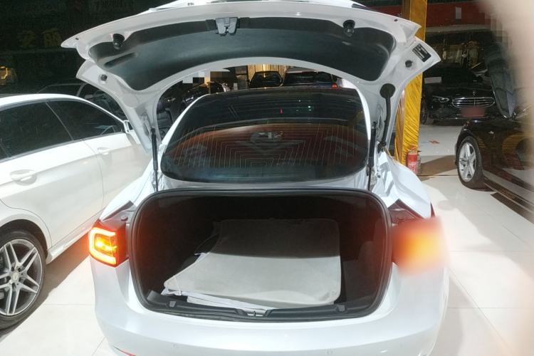 Used Tesla Model 3 2020 Refreshed Version Long-Range Rear-Wheel Drive
