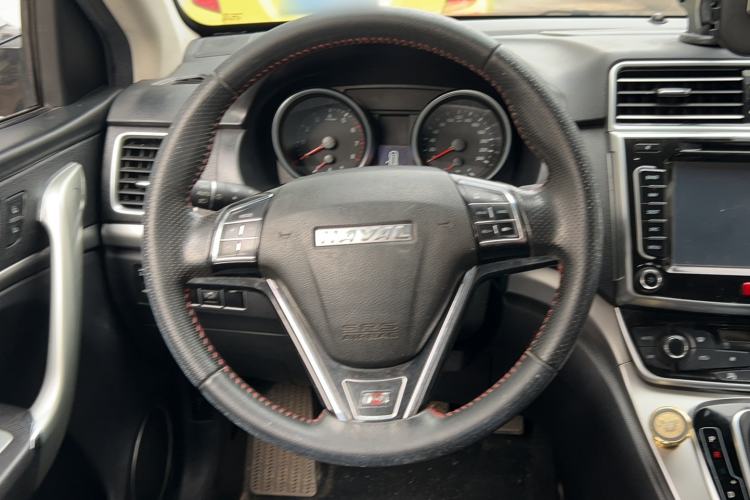Used Haval H6 2015 Sport Edition 1.5T Automatic Two-Wheel Drive Luxury Model