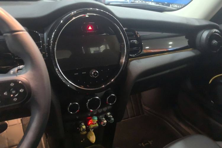 Used  MINI 2023 Updated 1.5T COOPER Artist
