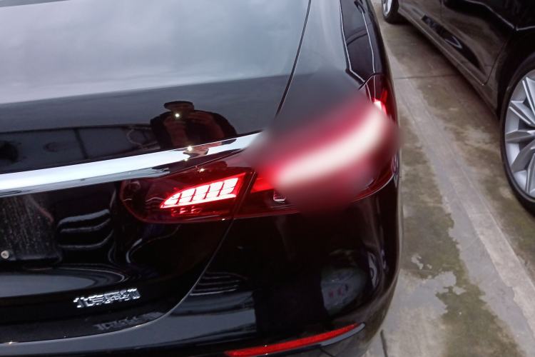 Used Mercedes-Benz E-Class 2023 Updated E 300 L Fashion Edition
