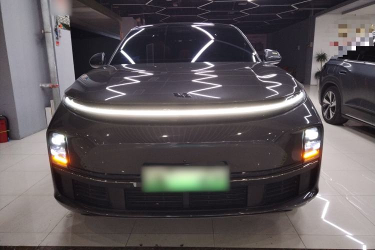 Used Li Auto L7 2023 Pro Model
