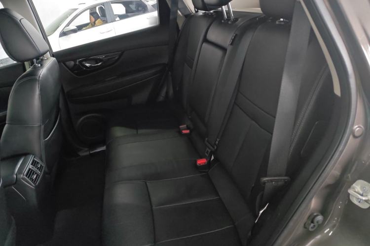 Used Nissan X-Trail 2019 2.0L CVT Smart Connect Comfort Edition 2WD