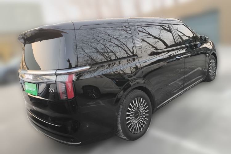 Used Zeekr 009 2024 Six-Seat Executive Version 4WD 108 kWh