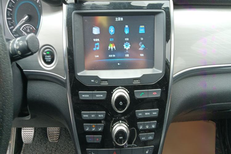 Used Haval H2 2014 1.5T Manual Two-Wheel Drive Elite Edition
