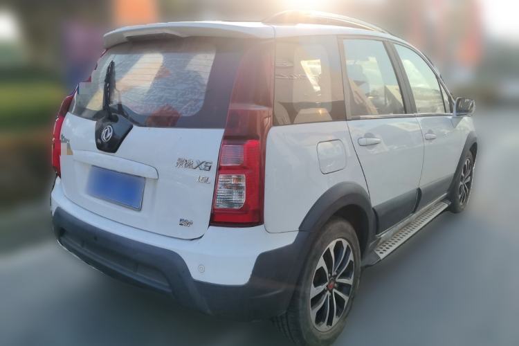 Used FORTHING Joyear X5 2016 1.6L Manual Luxury Edition