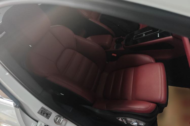 Used Porsche Macan 2023 Macan S 2.9T
