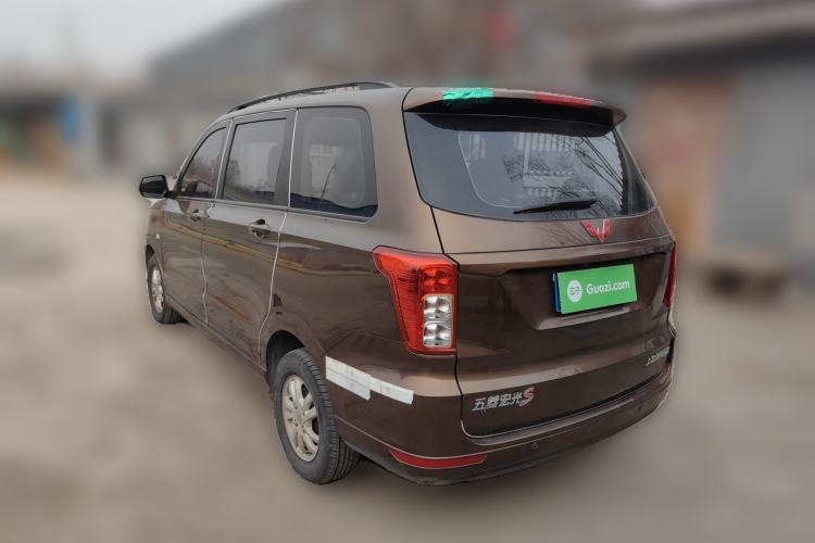 Used Wuling Hongguang 2018 1.5L S Comfort Model L2B
