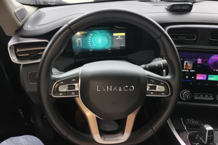 Used Lynk & Co 01 2017 2.0T Two-Wheel Drive Pro Edition
