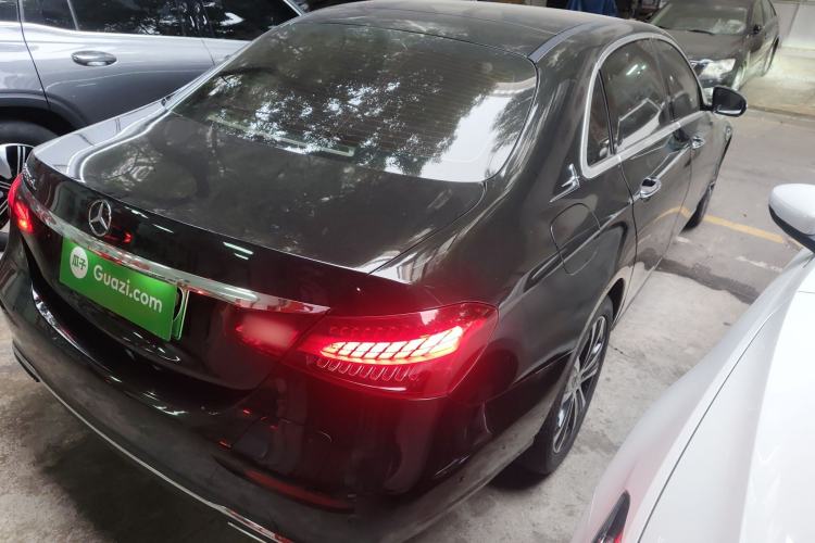 Used Mercedes-Benz E-Class New Energy 2022 Second Facelift E 350 e L Plug-in Hybrid Sedan
