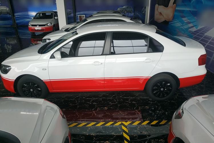 Used Volkswagen Jetta 2015 1.6L Automatic Fashion Model
