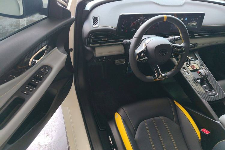 Used GAC Trumpchi EMPOW 2023 270T DCT J15 Version
