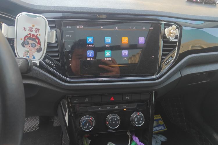 Used Volkswagen T-ROC 2022 280TSI DSG Two-Wheel Drive Comfort PLUS
