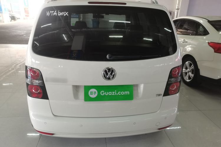 Used Volkswagen Touran 2015 1.4T DSG Comfort Edition 5 Seats
