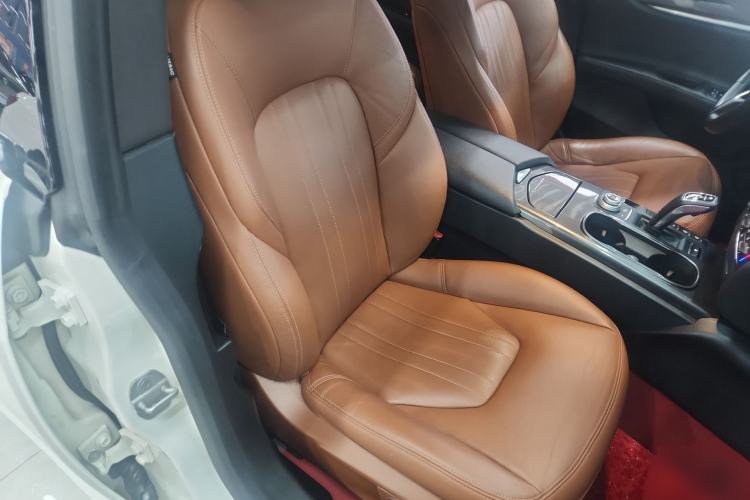 Used Maserati Ghibli 2021 2.0T Sharp Edition