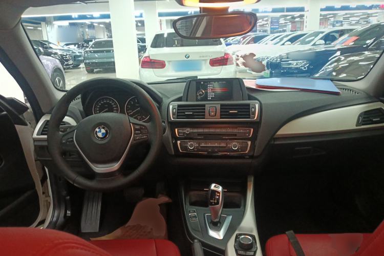 Used BMW 2 Series 2015 218i
