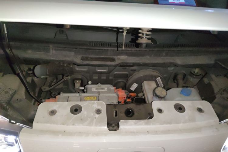 Used Chery QQ Ice Cream 2022 170km Sundae Phosphate Lithium-Ion
