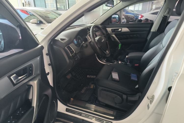Used Haval H2 2015 1.5T Automatic Two-Wheel Drive Prestige Edition
