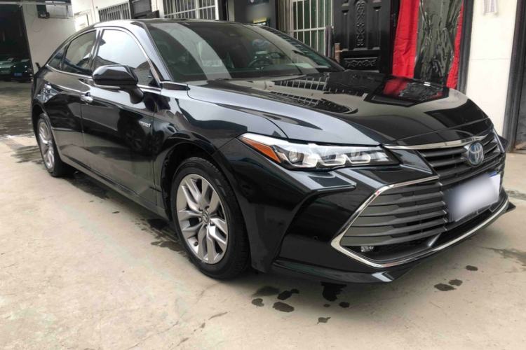 Used Toyota Avalon 2019 Dual-Engine 2.5L Luxury Edition China VI Standard