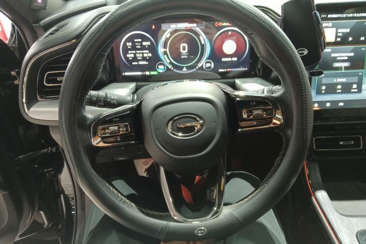 Used GAC Trumpchi GS8 2022 Dual-Engine Series 2.0TM Two-Wheel Drive Prestige Edition (7 Seats)
