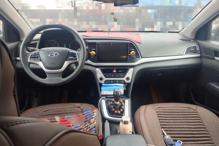 Used Hyundai Elantra (6th Generation / Lingdong) 2016 1.6L Manual ZhiXuan · Dynamic Model
