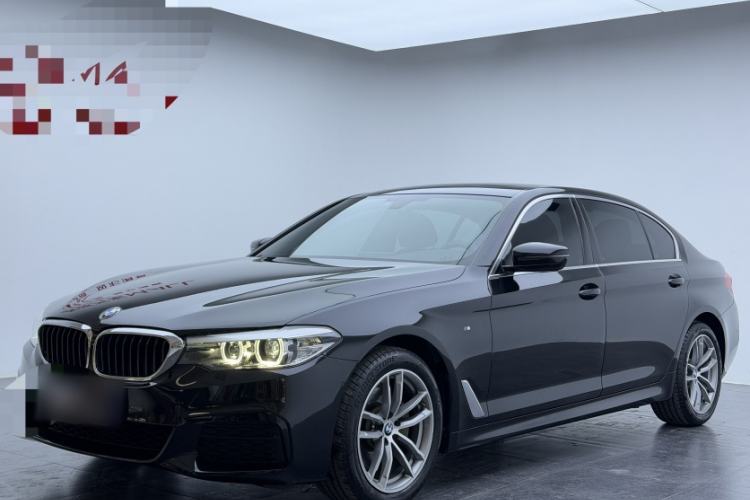 Used BMW 5 Series 2020 525Li M Sport Package