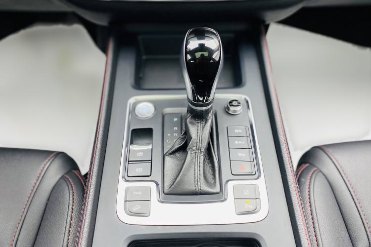 Used BYD Tang 2018 2.0T Automatic SmartConnect Prestige 7-Seater China V Standard