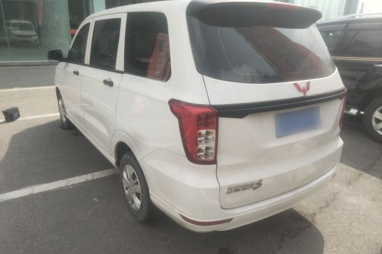 Used Wuling Hongguang 2021 1.5L S Base Version LAR