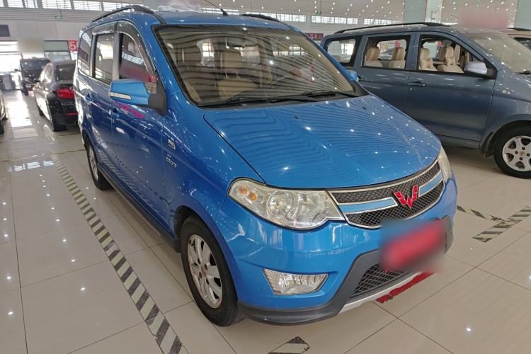 Used Wuling Hongguang 2014 1.5L S Comfort Model
