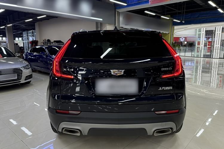 Used Cadillac XT4 2021 28T Two-Wheel Drive Leading Version
