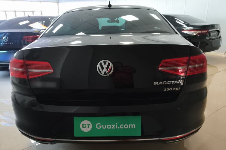 Used Volkswagen Magotan 2017 330TSI DSG Luxury Model
