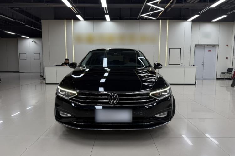 Used Volkswagen Magotan 2020 330TSI DSG Luxury Edition
