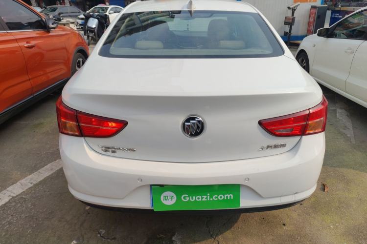 TDK.VehicleDetails.img