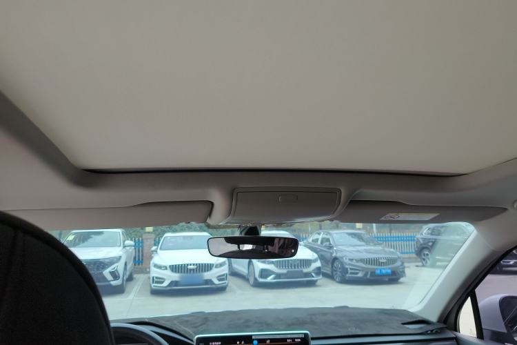 Used Volkswagen Tiguan L 2024 330TSI Automatic Two-Wheel Drive R-Line Enhanced Edition