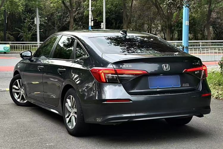 Used Honda Civic 2022 240TURBO CVT Dynamic Edition
