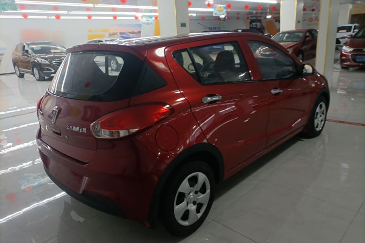 Used Baojun 310 2016 1.2L manual Comfort trim level
