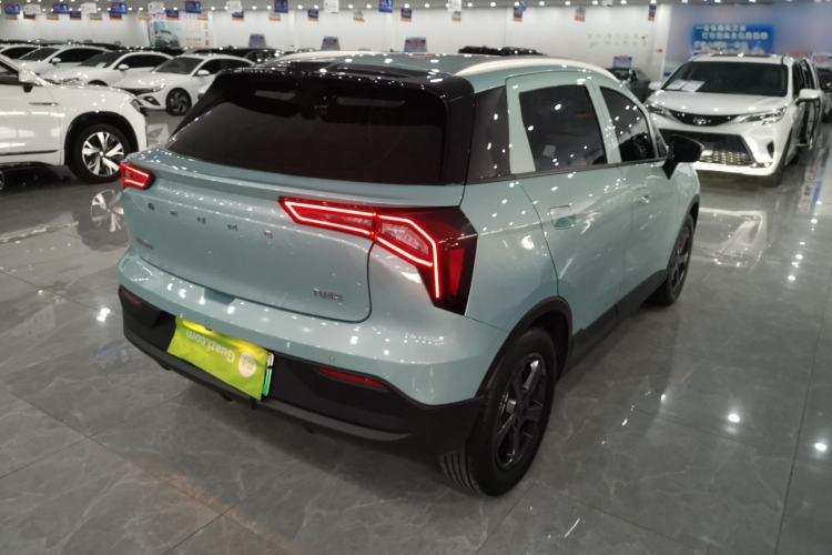 Used Geometry E Firefly 2024 401 km Fluorescent
