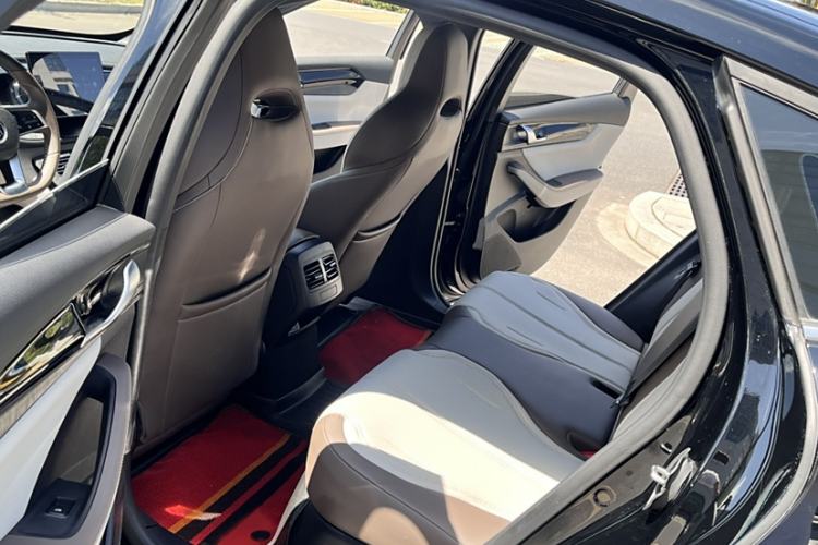 Used BYD Qin PLUS 2024 HONOR Edition DM-i 55KM Leading Model
