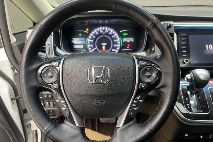 Used Honda Elysion 2019 2.0L Hybrid Supreme Edition
