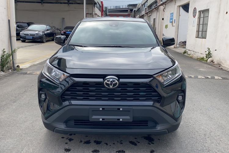 Used Toyota RAV4 2024 2.0L CVT Two-Wheel Drive Urban Edition
