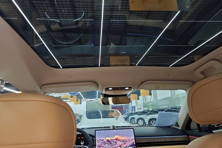 Used Hima AITO M5 2022 Extended-Range Four-Wheel Drive Performance Version
