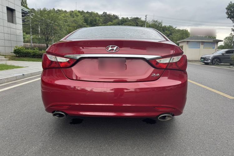 Used Hyundai Sonata 2014 2.4L Automatic Leading Edition China IV Standard
