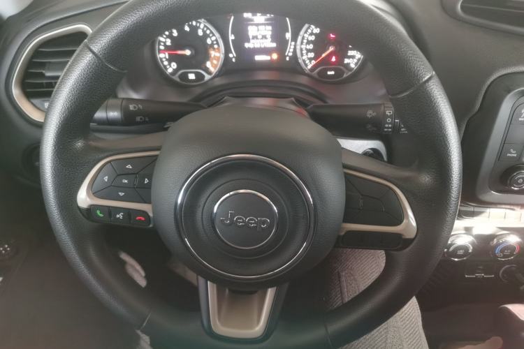 Used  Renegade 2016 1.4T Automatic Jingneng Edition
