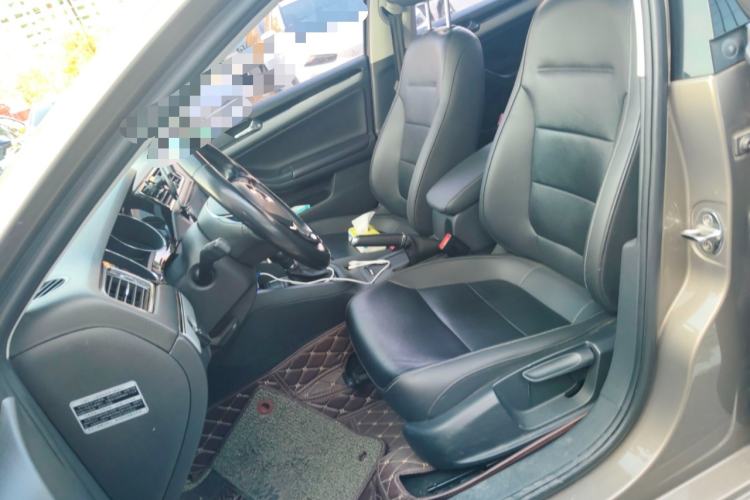 Used Volkswagen Sagitar 2017 230TSI Automatic Comfort Version
