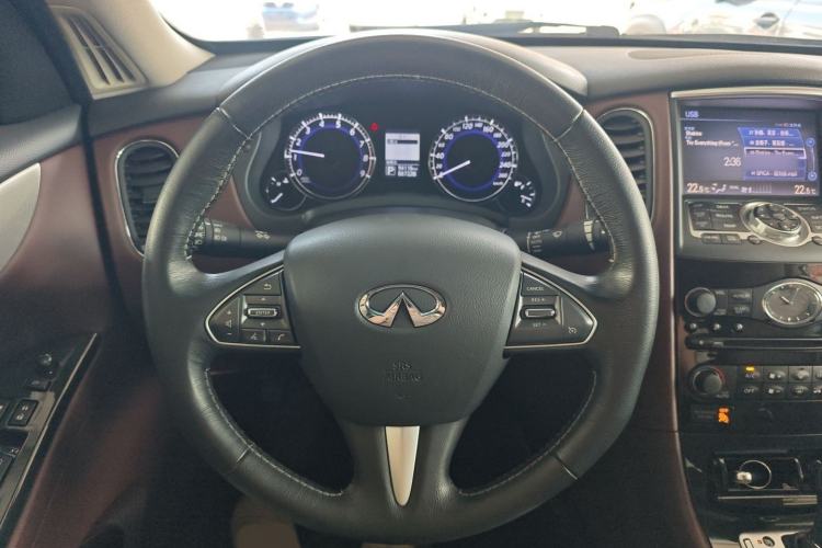 Used Infiniti QX50 2015 2.5L Enjoyment Edition