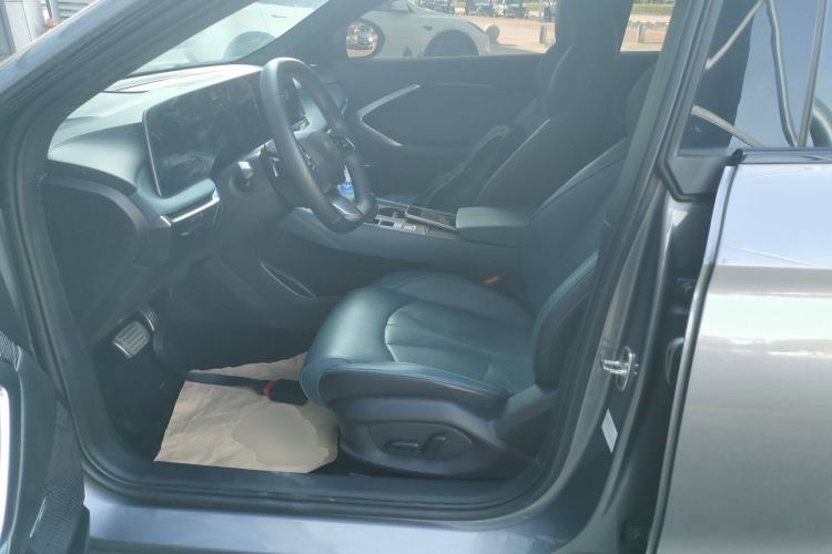 Used MG 7 2023 2.0T Automatic Hunter Luxury Edition
