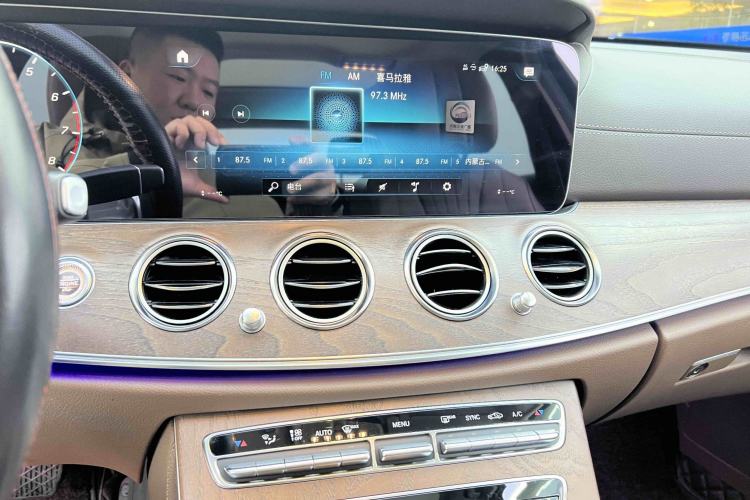 Used Mercedes-Benz E-Class 2022 E 260 L