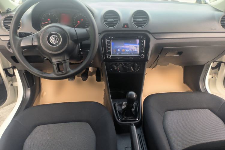 Used Volkswagen Jetta 2013 1.6L Manual Fashion Edition