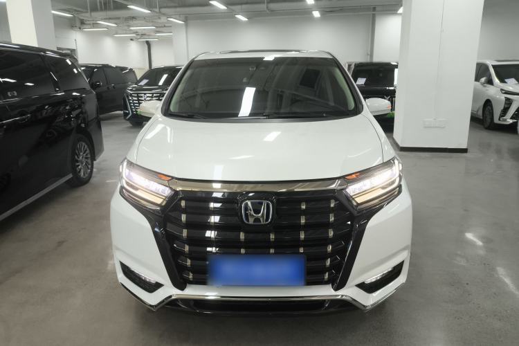 Used Honda Elysion 2022 2.0L eHEV Luxury First Edition
