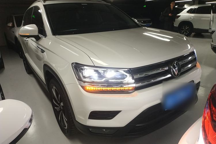 Used Volkswagen Tharu 2022 280TSI Two-Wheel-Drive Luxury Edition